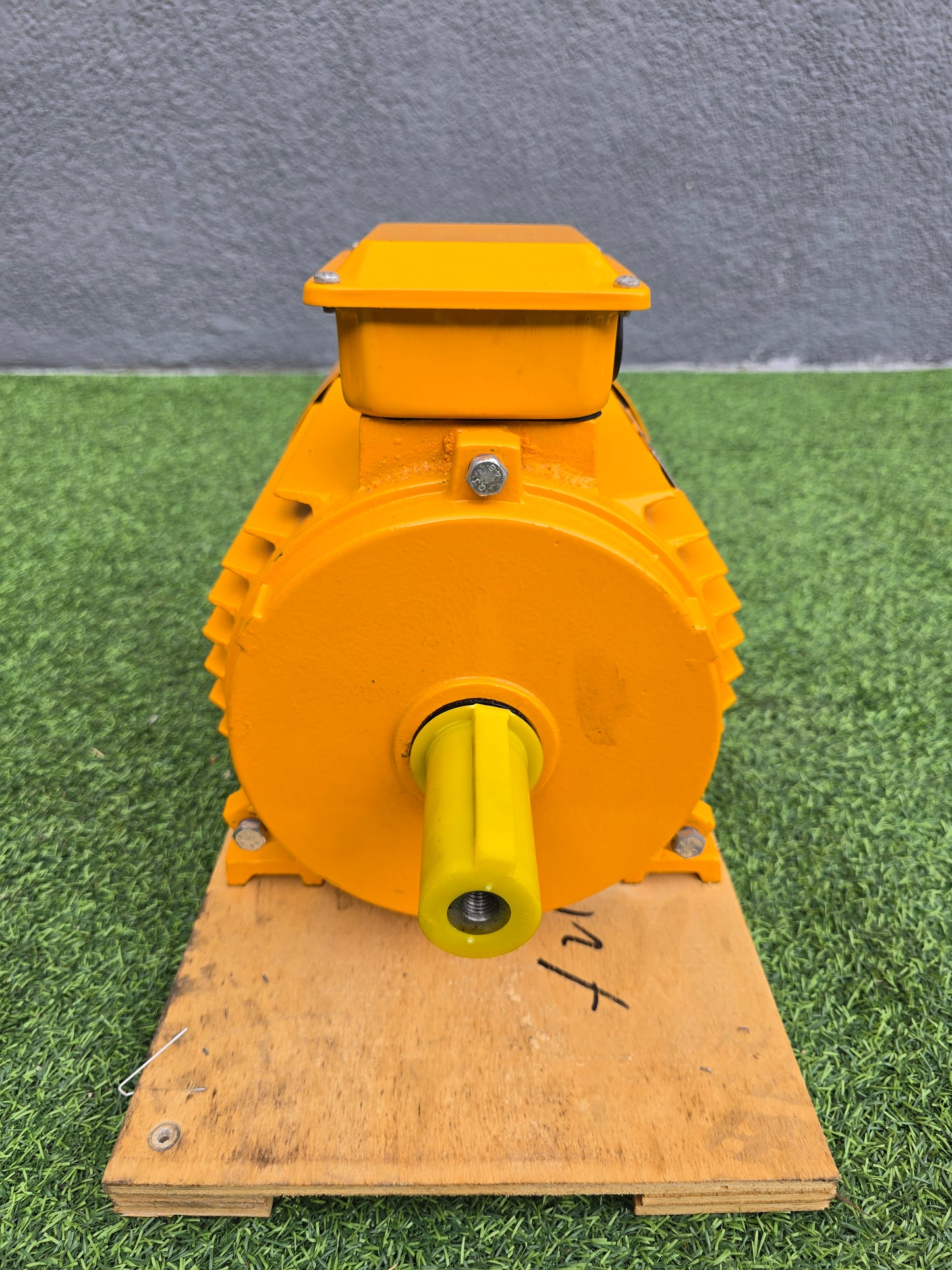 10 HP trifasico (alta)