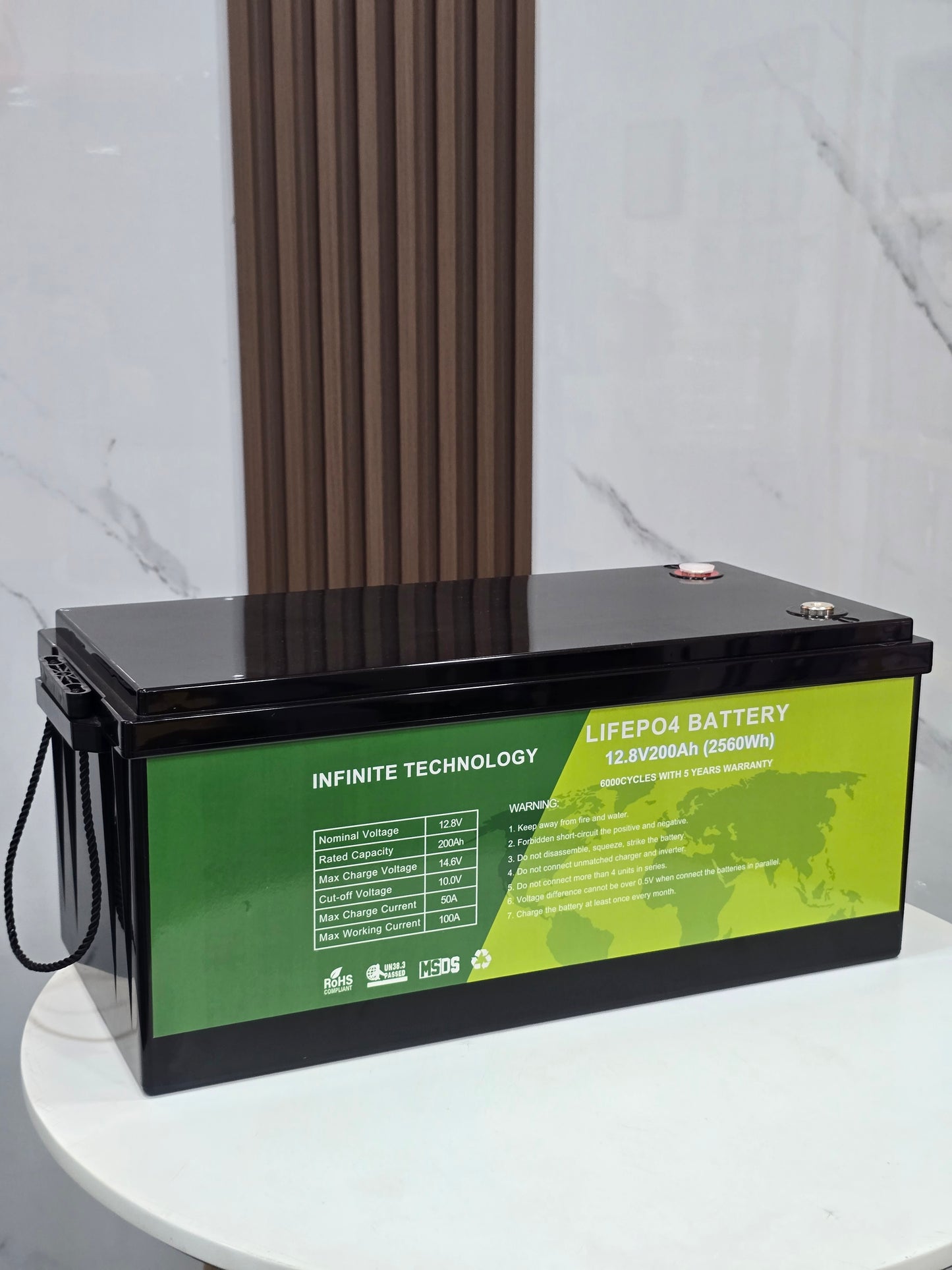 Batería de Litio LiFePO4 (12V) 200Ah Infinite Technology® - 6,000 Ciclos - Bluetooth Integrado