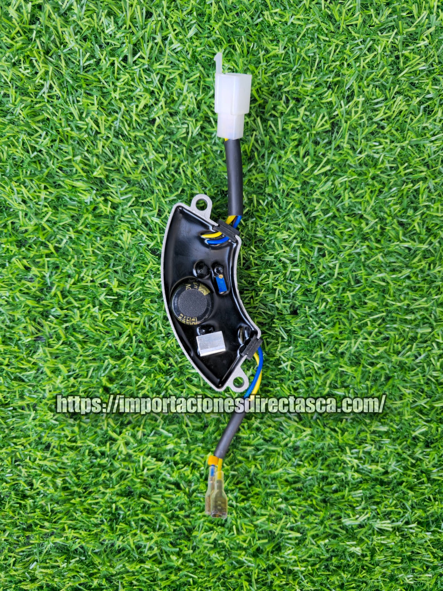 AVR 250V 220uF