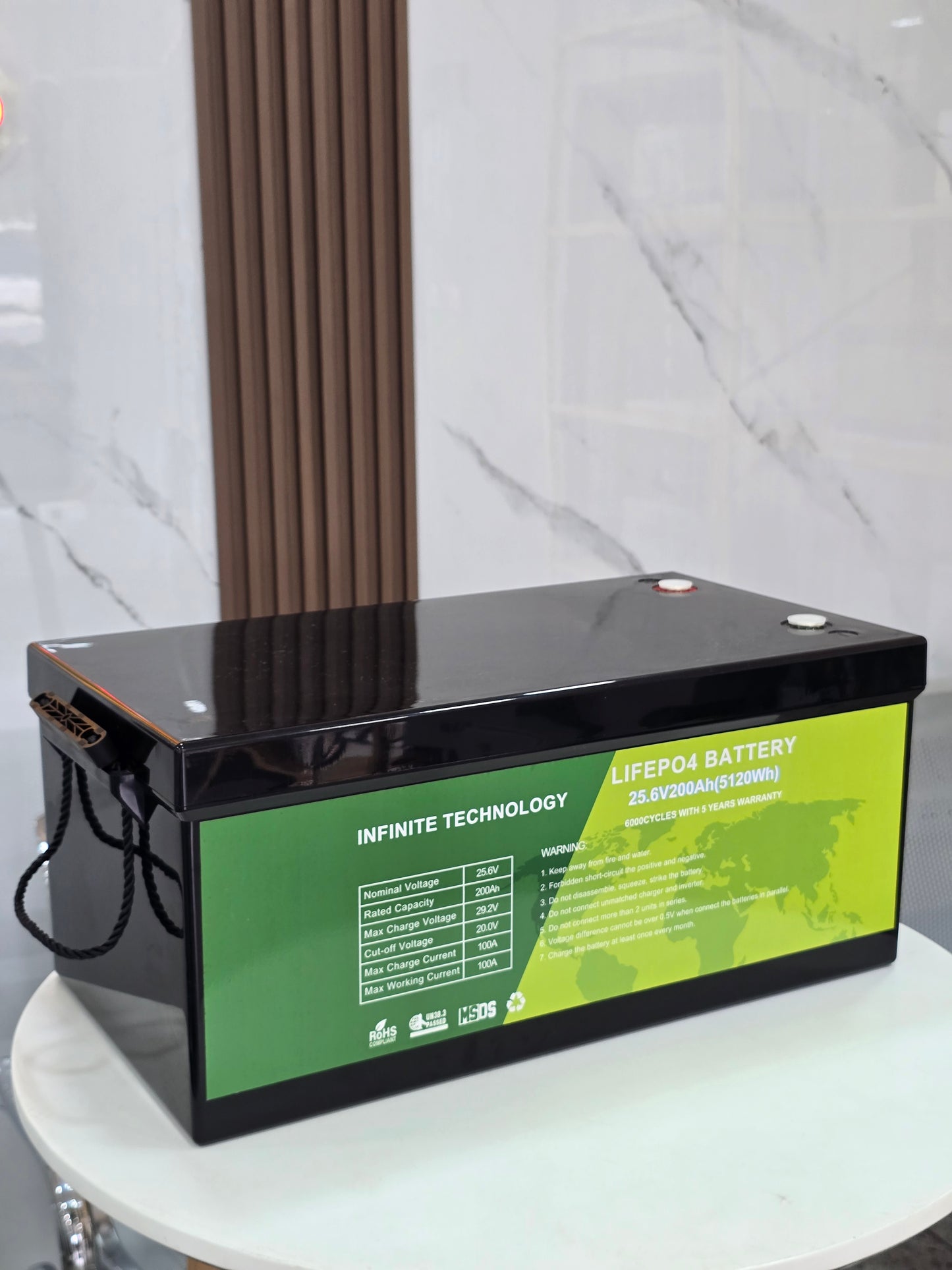 Batería de Litio LiFePO4 (24V) 200Ah Infinite Technology® - 6,000 Ciclos - Bluetooth Integrado